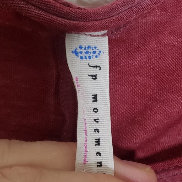 FREE PEOPLE MOVEMENT EUC ANTHRO BURN BABY BURN RED LOOSE FIT TOP - Picture 4 of 5